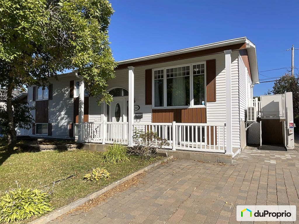 $415,000 - Bungalow for sale in Jonquière (Jonquière) — photo 1