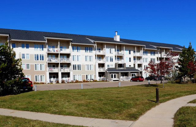 Two Bedroom Suites UnFurnished Starting at $1750 dans Locations longue durée  à Fort McMurray - Image 2