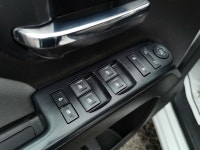 • Power_Steering • Power_Brakes • Power_Windows • Power_Mirrors • Power_Locks • Air_Conditioning • T... (image 9)
