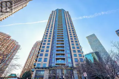 1502 - 330 BURNHAMTHORPE ROAD Mississauga (City Centre), Ontario
