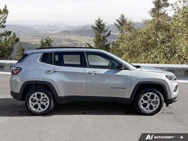 2026 Jeep Compass North in Cars & Trucks in Moncton - Image 8