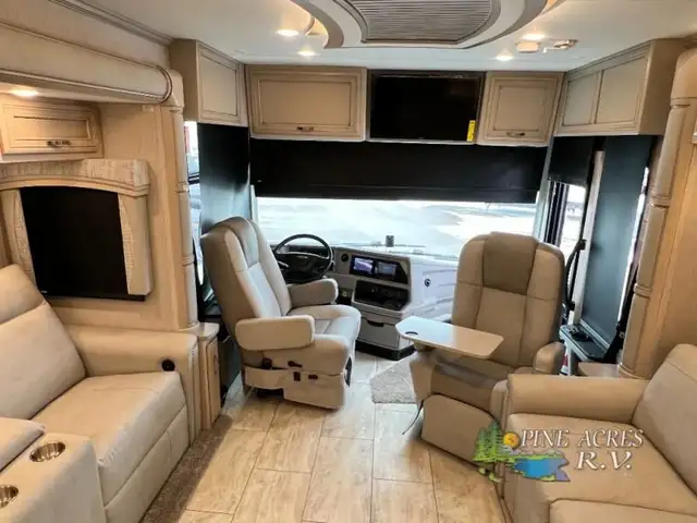 2023 Newmar Kountry Star 4037 Diesel Pusher 360 h.p. in RVs & Motorhomes in Moncton - Image 14
