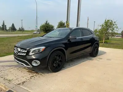 Only 68,121 Miles! This Mercedes-Benz GLA boasts a Intercooled Turbo Premium Unleaded I-4 2.0 L/121...