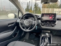 This 2020 Toyota Corolla, with just 64,793 kilometers, offers a harmonious blend of renowned reliabi... (image 8)