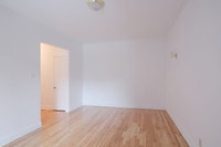 Akelius two bedroom apartment for rent. Located near Ave Van Horne in the Cote-des-Neiges neighborho... (image 3)