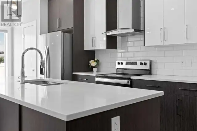 36 Midtown Close SW Airdrie, Alberta62863796488579124