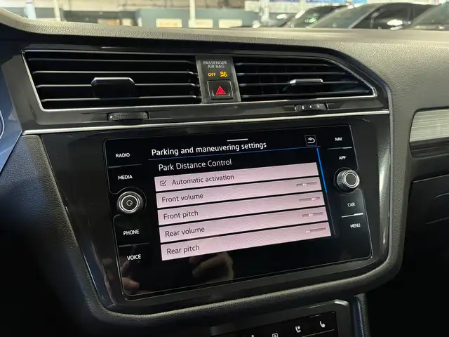 2023 Volkswagen Tiguan R-Line|4MOTION|NAV|FENDERAUDIO|7PASS|BROW in Cars & Trucks in City of Toronto - Image 43