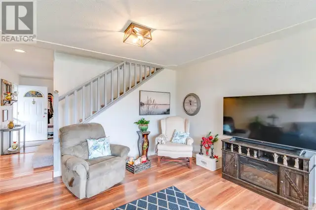 4711 Montrose St Port Alberni, British Columbia in Houses for Sale in Port Alberni - Image 6