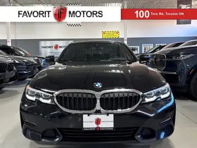 **SUMMER SPECIAL!** FEATURING : XDRIVE AWD, DIGITAL GAUGE CLUSTER NAVIGATION DISPLAY, SUNROOF, M LAP...