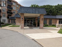 8111 FOREST GLEN Drive Unit# 525 Niagara Falls, Ontario