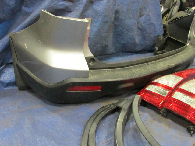 Honda CRV Rear Bumper Taillight Wiper motor 2007-2011 in Auto Body Parts in Mississauga / Peel Region