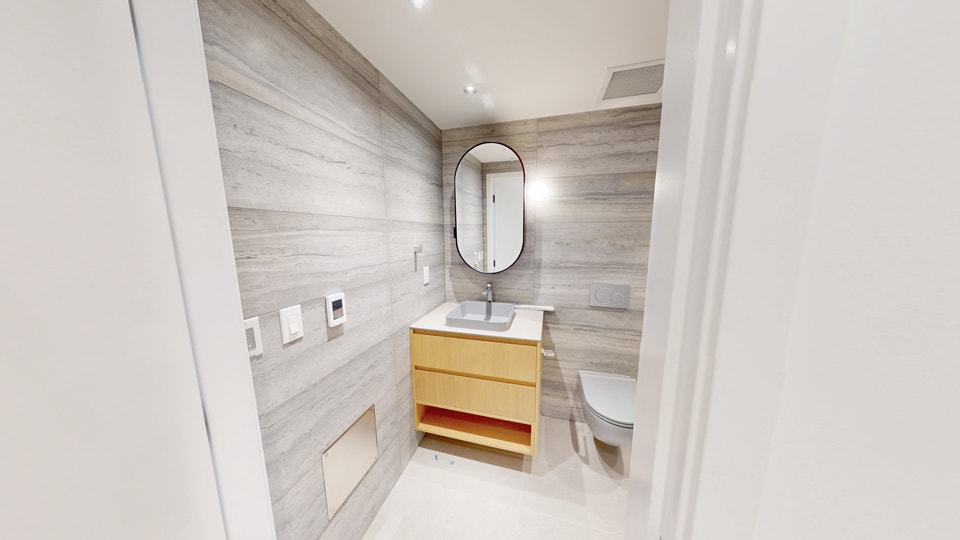 Stunning Studio with flex -  10" ceilings in a brand new exclusi 5