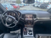 This Jeep Grand Cherokee boasts a Regular Unleaded V-6 3.6 L/220 engine powering this Automatic tran... (image 9)