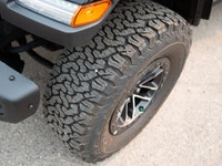 4x4, 3.6L V6, Recon Package, 35 Inch Tires, 4.56 Rear Axle Ratio, Steel Bumpers, Heated Nappa Leathe... (image 1)
