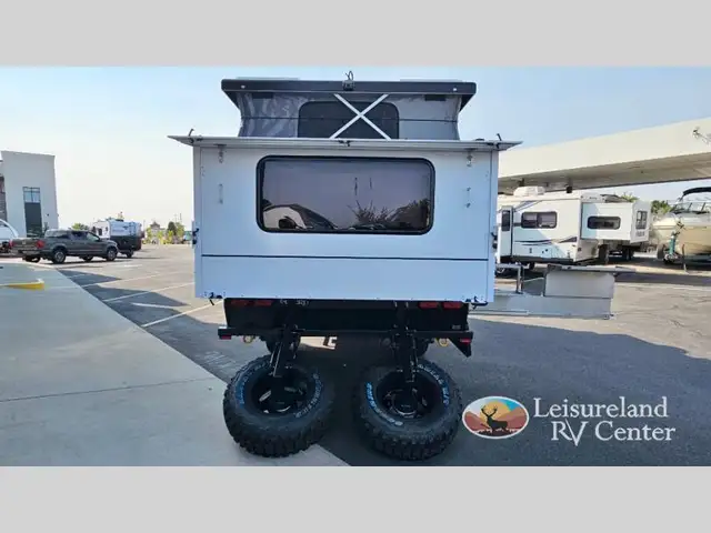 2027 MDC XT15-4E OGE – True Off-Grid Bunkhouse in Travel Trailers & Campers in Delta/Surrey/Langley - Image 6