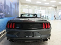 FORD MUSTANG 2019 CONVERTIBLE ECOBOOST AUTOMATIQUE TOUT ÉQUIPÉ / BANCS EN TISSUS NOIR / ECHAPPEMENTS... (image 4)