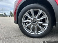 The advertised vehicle price is based on a promotional finance offer. Customers who purchase the veh... (image 8)