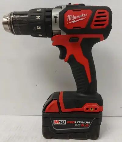 (90765-2) Milwaukee 2607-20 1/2" Hammer Drill, View more