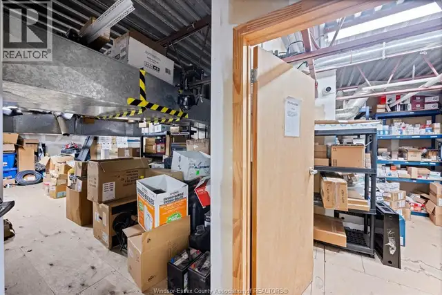 4510 RHODES Unit# 330 Windsor, Ontario in Commercial & Office Space for Rent in Windsor Region - Image 12