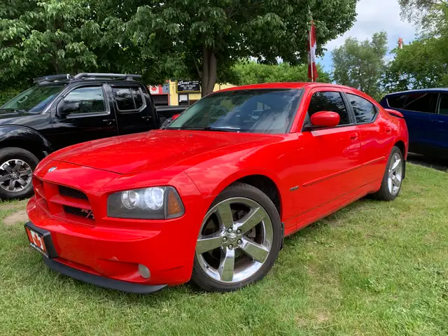2008 CHARGER R/T 5.7L V8 LOW KM CERTIFIED TIME MACHINE