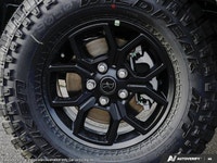 QUICK ORDER PACKAGE 24W WILLYS -inc: Engine: 3.6L Pentastar VVT V6 w/ESS Transmission: 8-Speed Autom... (image 7)