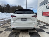 At Kings Honda you will experience an outstanding car buying experience. We make every effort to exc... (image 4)