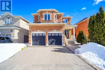35 BALL CRESCENT Whitby (Williamsburg), Ontario
