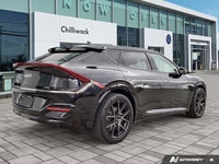 This Kia EV6 delivers a Electric engine powering this Automatic transmission. Wireless Phone Connect... (image 6)