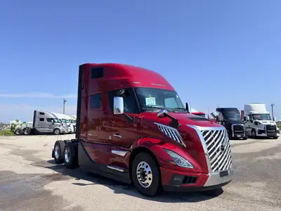 2027 Volvo 660 With Parking Cooler 455hp Volvo Engine 12 speed I Shift Navigation System Engine and...