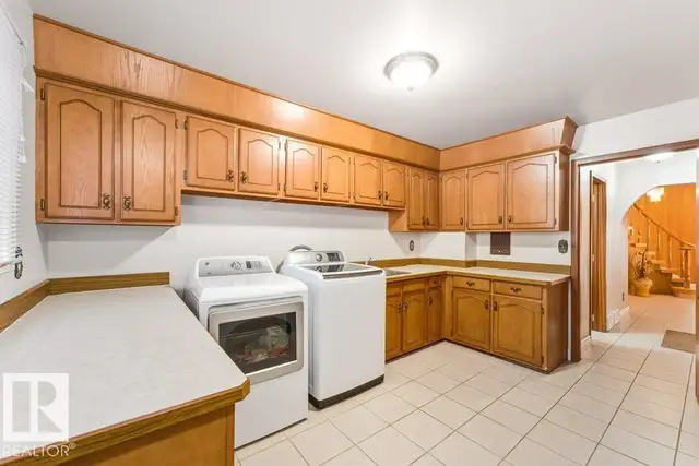 7550 ELLERSLIE RD SW Edmonton, Alberta in Houses for Sale in Edmonton - Image 30