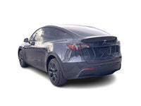 2024 Tesla Model Y Long Range Electric Motor 4D Sport Utility AWD 1-Speed Automatic Gray We want you... (image 7)