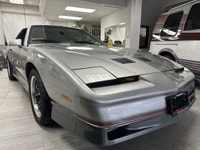 ALL TRADES WELCOME!! OPERATING BY APPOINTMENT GORGEOUS 1985 Trans Am Firebird 5.0L carbureted V8 T-T... (image 1)