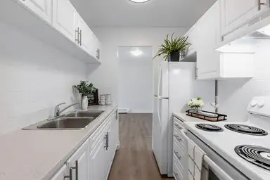 2 Bedroom Apartment in Kitchener - ALL INCLUSIVE!, View more