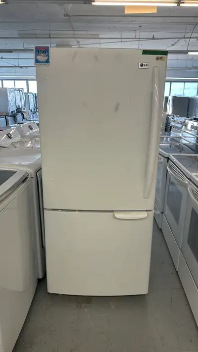 3115- Réfrigérateur LG blanc congélateur en bas bottom freezer, View more