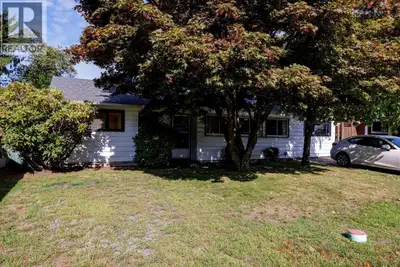 This special Norgate 4-bedroom, 2-bathroom home is in The Best location in the neighborhood. Ultra-q...