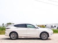 Efficient 1.2L Gas Engine with Automatic Transmission - Luxurious Leather Interior with Climate Cont... (image 2)
