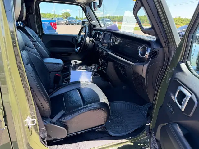 2021 Jeep Wrangler SAHARA ALTITUDE 4WD in Cars & Trucks in Summerside - Image 11