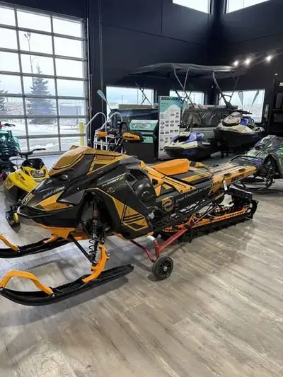 From $128 Bi-Weekly 2024 Ski-Doo Summit® X® with Expert Package 850 E-TEC Turbo 165 Effortless handl...
