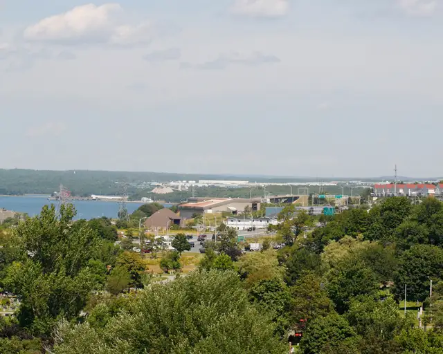 LOVELY LARGE 1 BEDROOM | GET ONE MONTH FREE! in Long Term Rentals in City of Halifax - Image 4