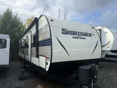 2020 KZ-RV Sportsmen SE 312BHKSE Sportsmen 312BHKSE 2020 Grande section avec couchettes et plusieurs...