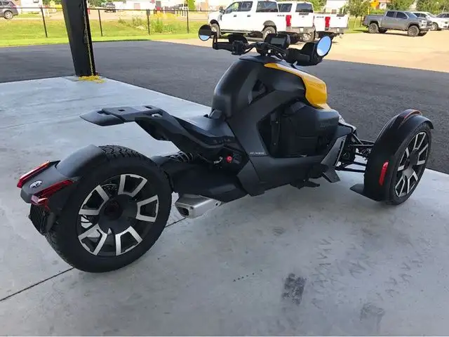2021 Can-Am Ryker Rally 900 in Sport Bikes in Norfolk County - Image 6