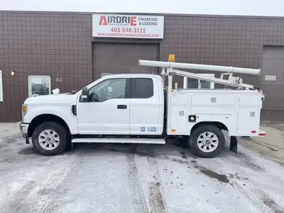 2020 Ford F-350 Ext Cab Service/Utility Truck 6.2L V8 Gas SRW 4X4 215,285 KM Inverter, Power Windows...