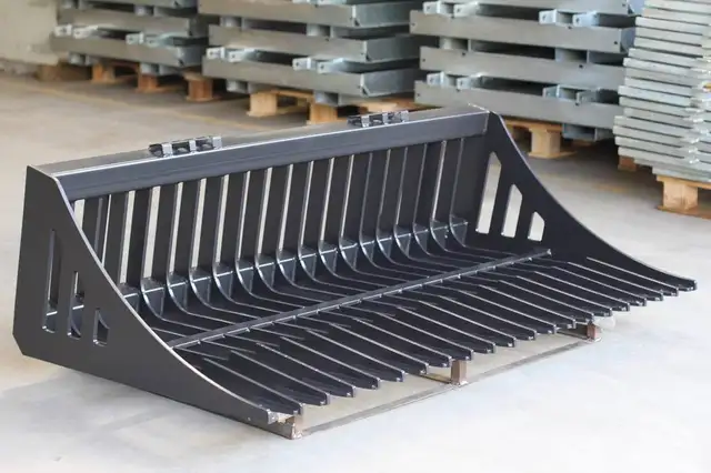 Heavy-Duty Skid Steer Rock Buckets | Skeleton Grapple Attachment in Heavy Equipment Parts & Accessories in Prince Albert - Image 5