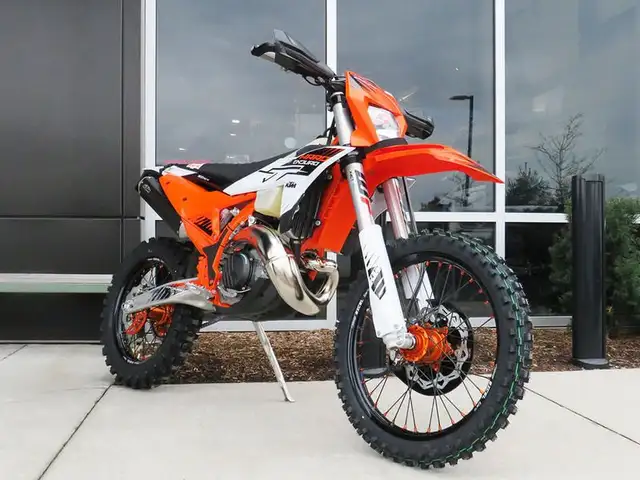 2026 KTM 300 XC-W Hardenduro in Dirt Bikes & Motocross in Cambridge - Image 2