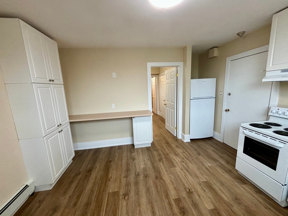 Quaint & Functional 1 Bedroom - Portage Rd. Niagara Falls 4