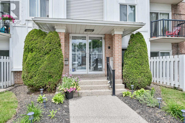 #101 -276 EIWO CRT Waterloo, Ontario in Condos for Sale in Kitchener / Waterloo - Image 4