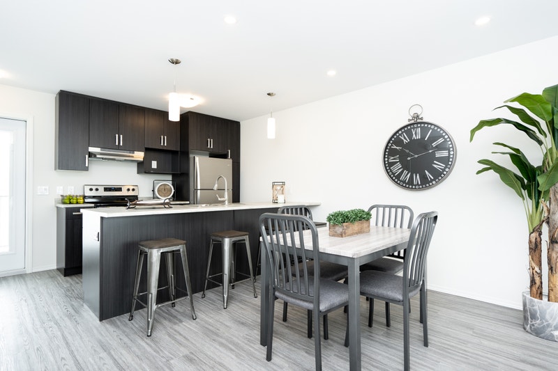 Steeltown Point 2 Bed Krystal (a) Selkirk Long Term Rentals