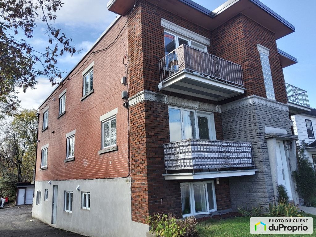 $1,200,000 - Quintuplex for sale in Ste-Therese — photo 1