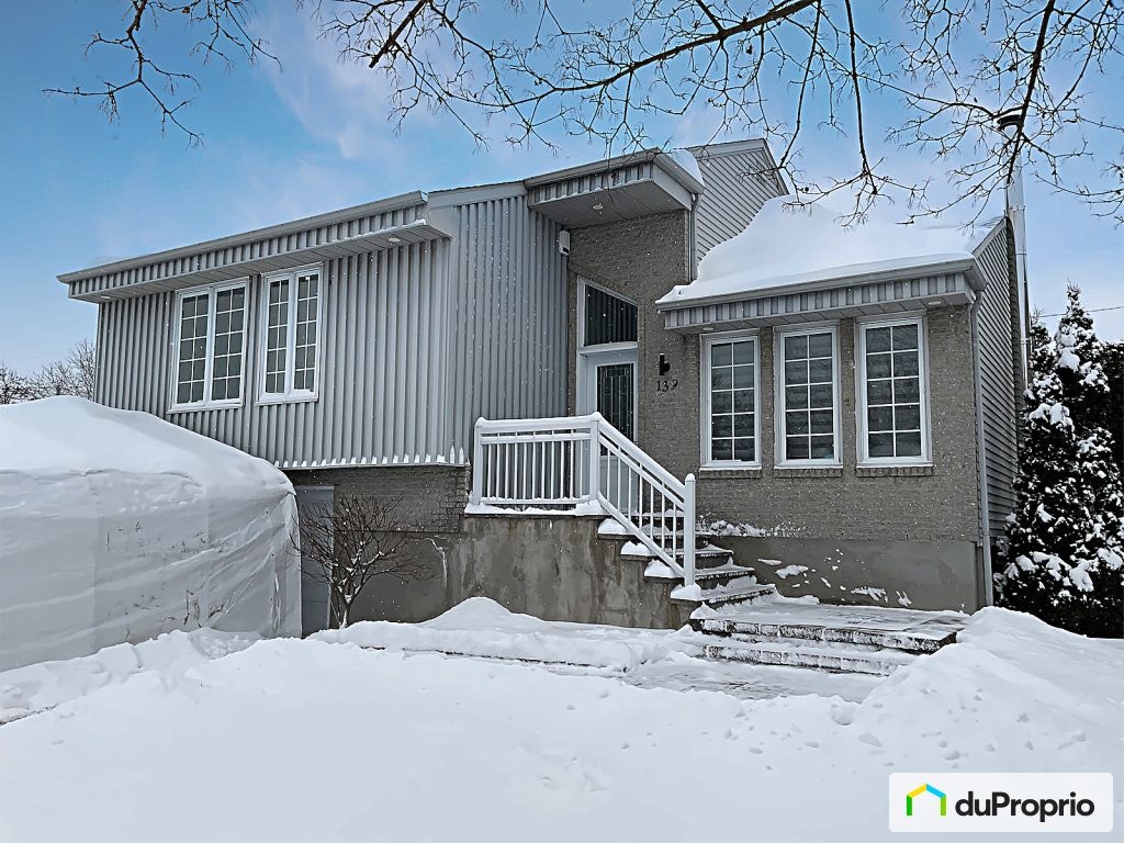 $759,000 - Bungalow for sale in Vimont — photo 1