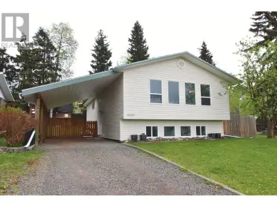 * PREC - Personal Real Estate Corporation. Move-in ready! Nicely updated and well kept 4 bdrm/2 bath...